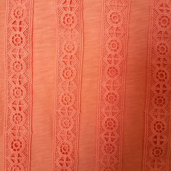 St Johns Bay Coral Sleeveless Peplum Top sz M - Picture 2 of 5